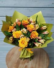 Букет цветов из:  Альстромерии и Розы в Абраме-Тюбе