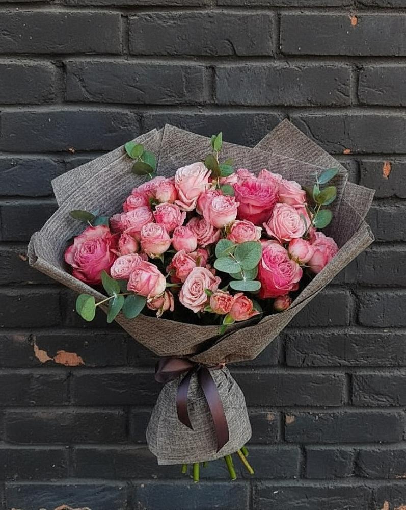 Букет цветов из: Розы в Абраме-Тюбе