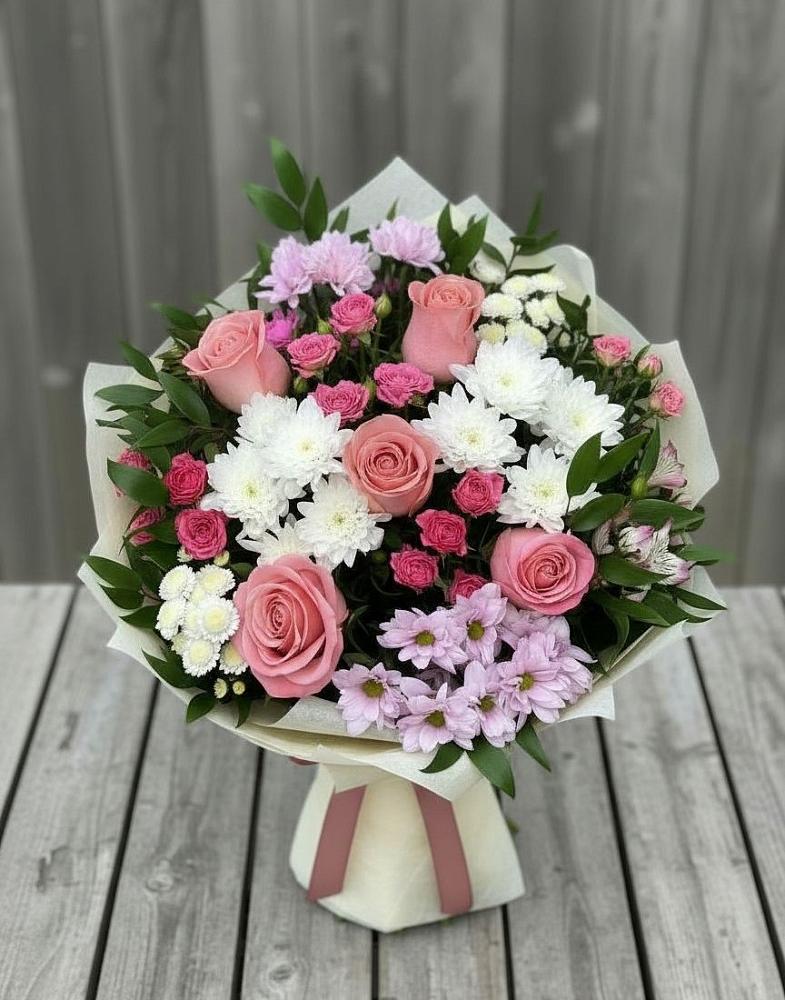 Букет цветов из: Альстромерии, Гвоздики, Розы и Хризантемы в Абраме-Тюбе