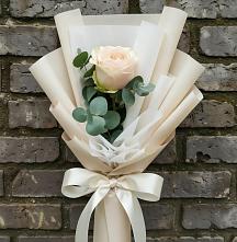 Букет цветов из:  Розы в Абраме-Тюбе