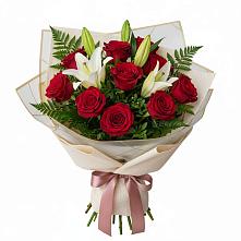 Букет цветов из:  Лилии и Розы в Абраме-Тюбе