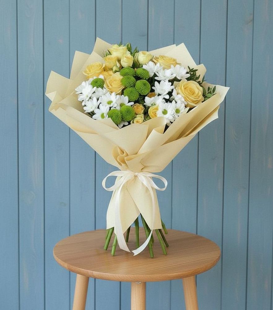 Букет цветов из: Хризантемы и Розы в Абраме-Тюбе