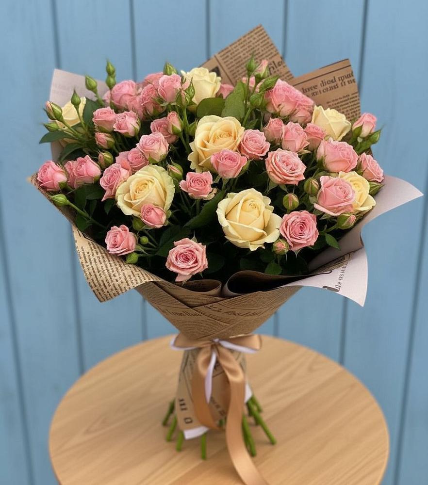 Букет цветов из: Розы в Абраме-Тюбе