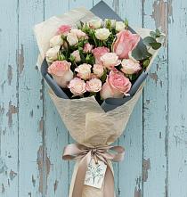 Букет цветов из:  Розы в Абраме-Тюбе