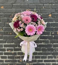 Букет цветов из:  Герберы и Хризантемы #REPLACE_PRED# Абраме-Тюбе