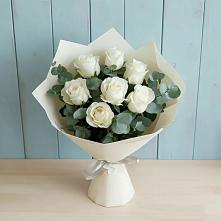 Букет Белые розы в Эвкалипте в Абраме-Тюбе