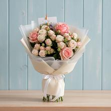 Букет цветов из:  Розы в Абраме-Тюбе