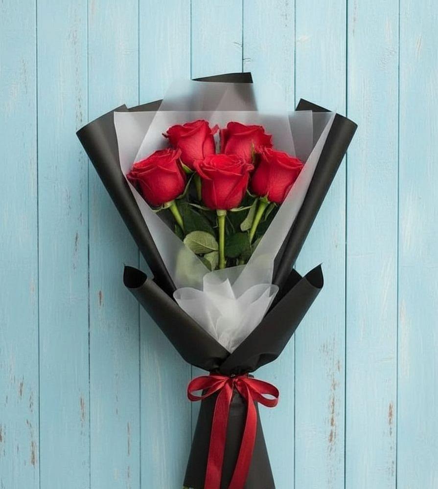 Букет цветов из: Розы в Абраме-Тюбе