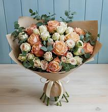 Букет цветов из:  Альстромерии и Розы в Абраме-Тюбе
