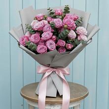 Букет цветов из:  Розы в Абраме-Тюбе